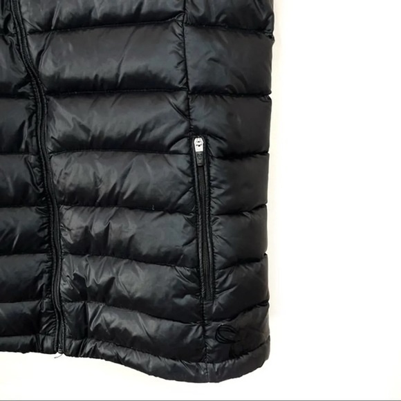 Aritzia Parklife Down Vest - Picture 6 of 6